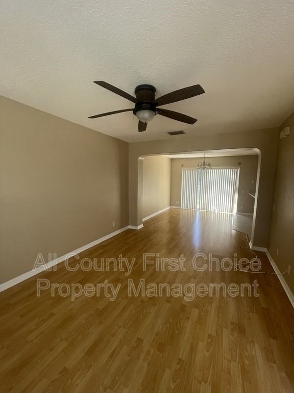 13056 Thoroughbred Loop - Photo 5 of 18