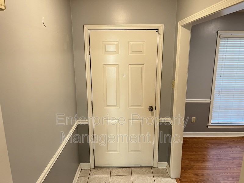 4073 Brittain Cv - Photo 4 of 35