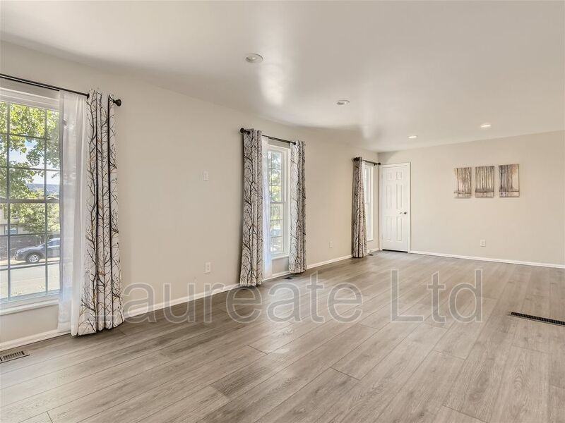 2127 S Ivory St - Photo 3 of 19