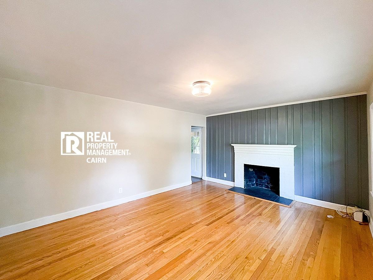 312 Arlington Street - Photo 2 of 6