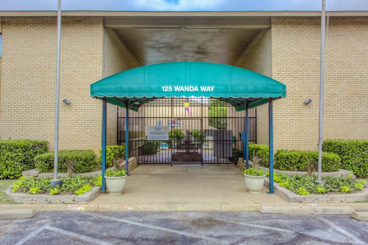 Valley Creek Apartments - Photo 7 of 12