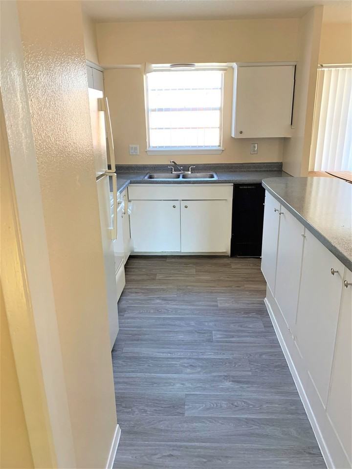 Sagewood Apartments - Photo 4 of 10