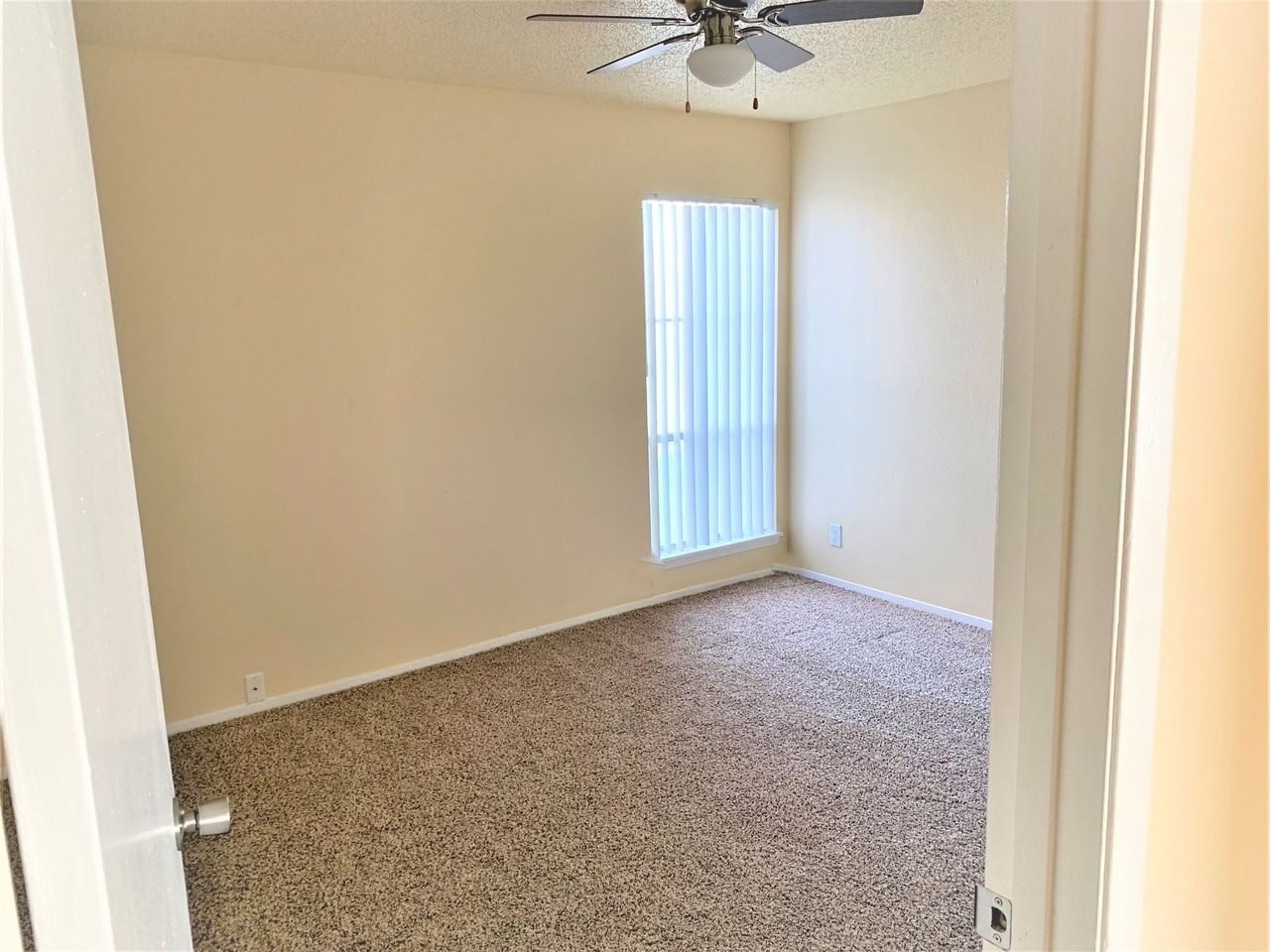 Sagewood Apartments - Photo 5 of 10