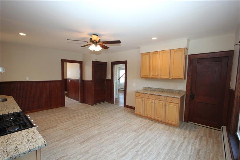 28 Cross St #2ndFL - Photo 2 of 28
