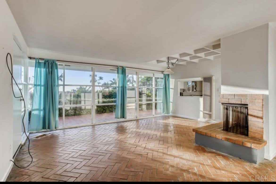 494 Avenida Primavera - Photo 3 of 5