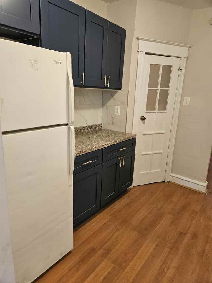 622 E Godfrey Ave #1 - Photo 7 of 22