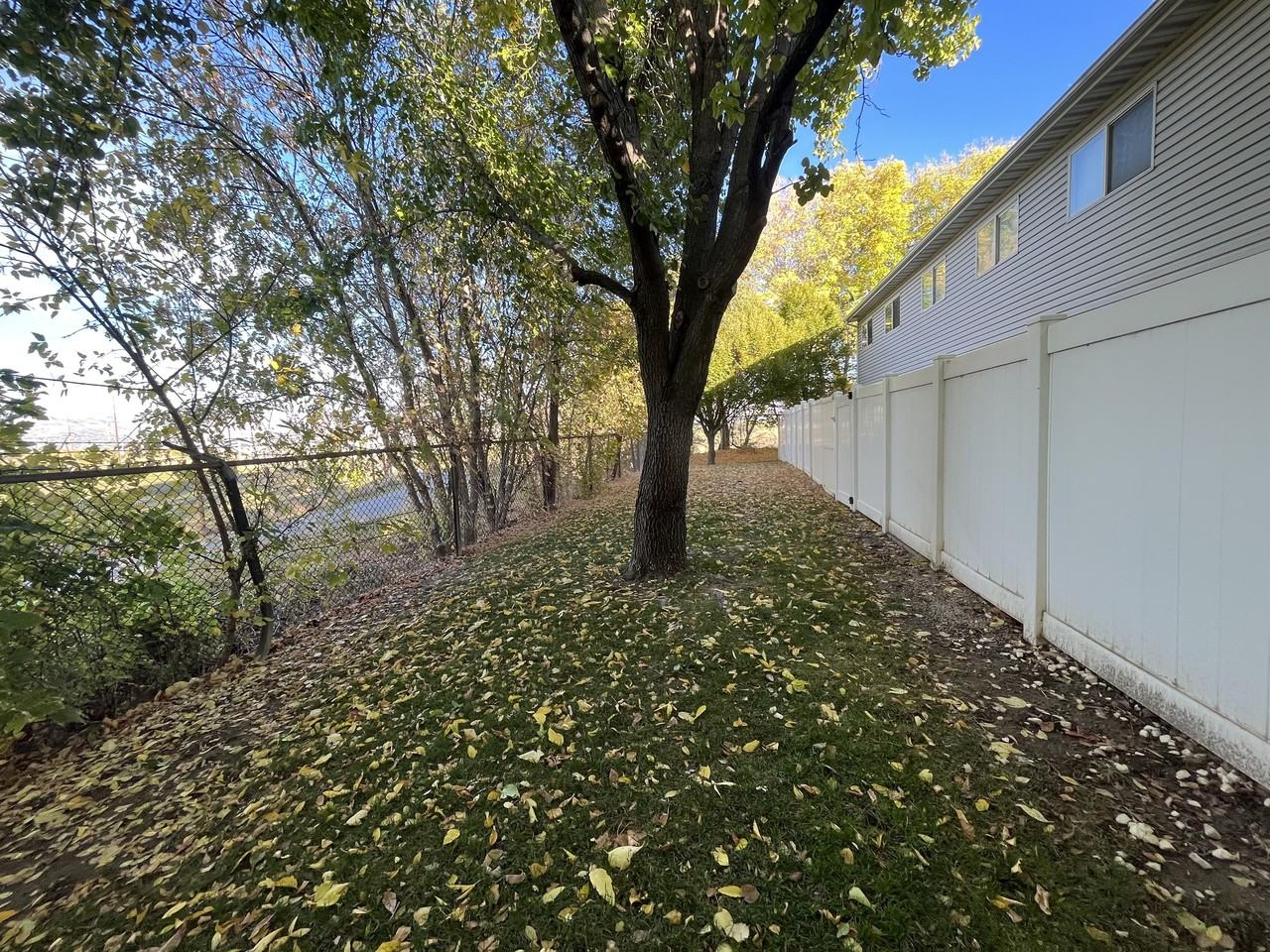 1418 W Salvia Pl #1 - Photo 7 of 23