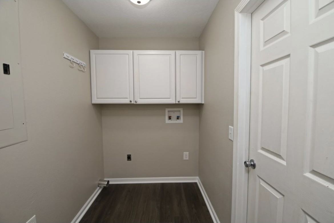 201 E Richter St #NA - Photo 2 of 23