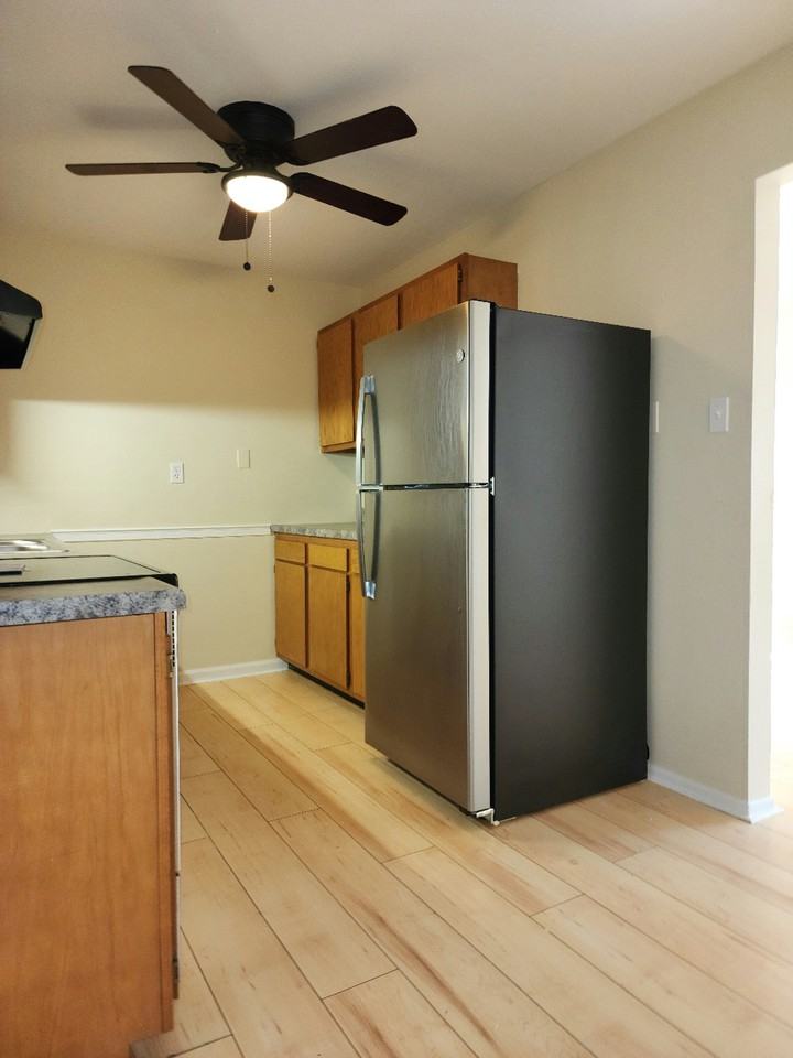 2526 Gravois Rd #C - Photo 2 of 19