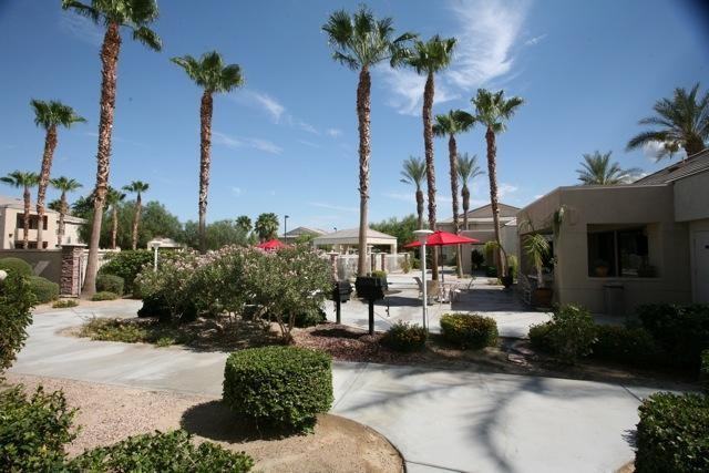 47750 Adams St - Photo 2 of 27