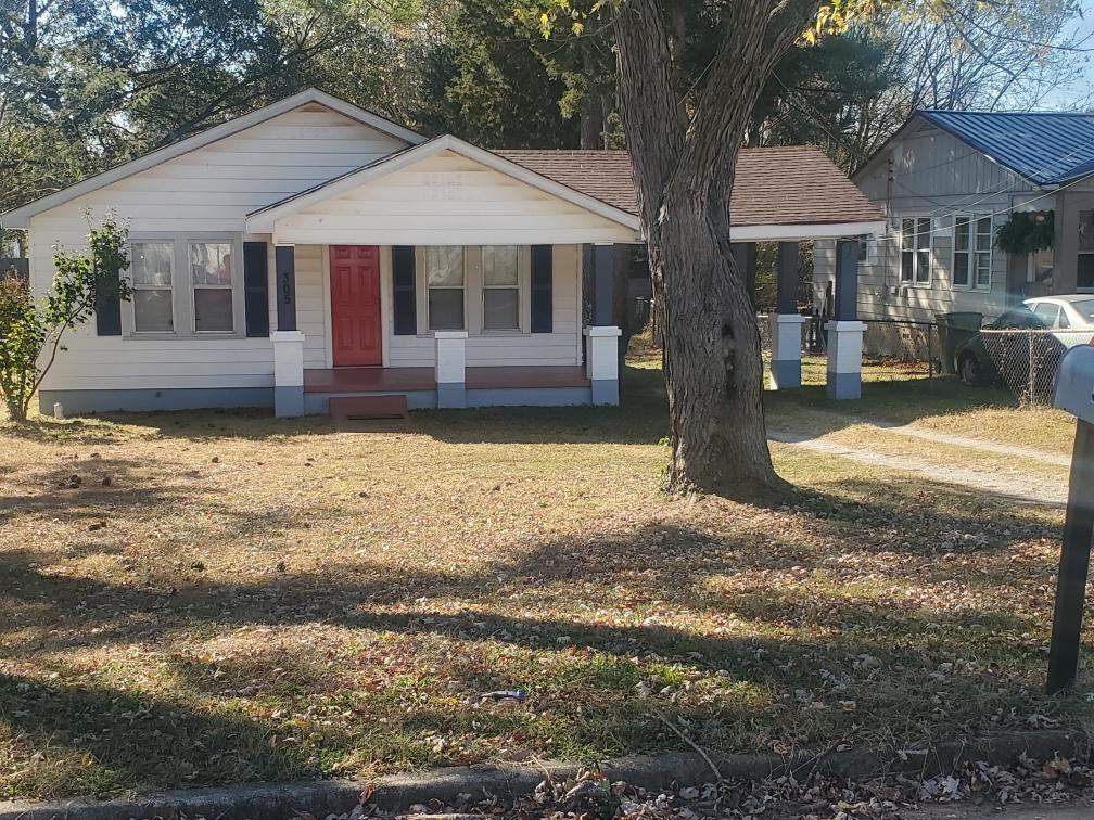 305 Mountain View Dr Nw - Photo 2 of 23