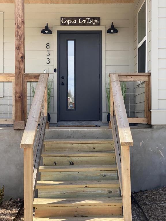 833 S One Mile Rd - Photo 2 of 28