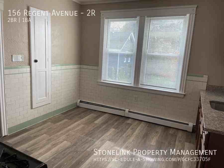 156 Regent Ave #2R - Photo 3 of 7