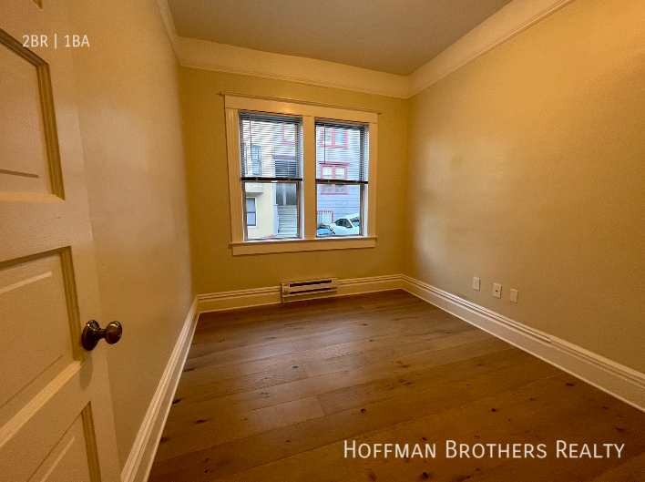 1404 Kearny St #1 - Photo 3 of 7