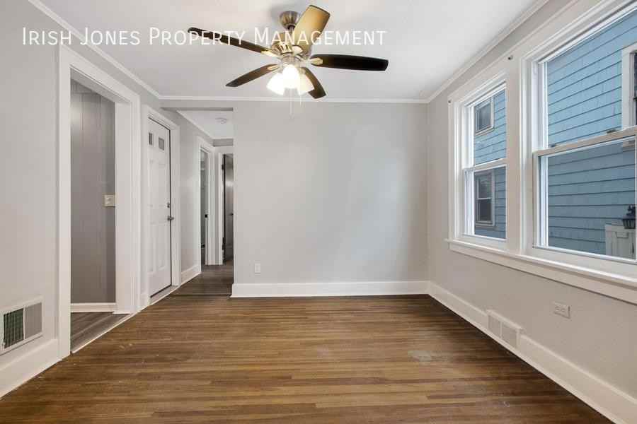 233 Saint Lawrence Ave #1 - Photo 3 of 14