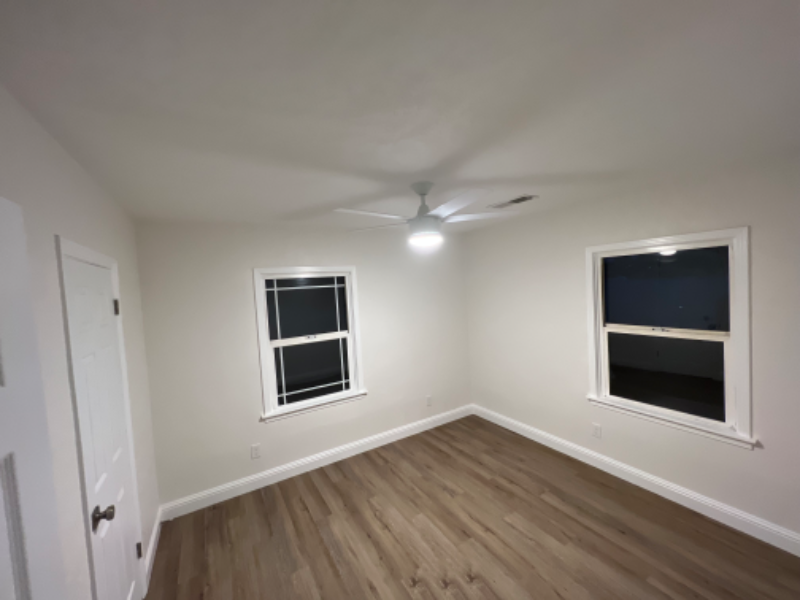 1961 Carol Ave - Photo 7 of 8