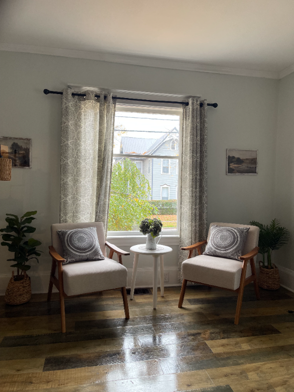 109 Stark Ave - Photo 2 of 10