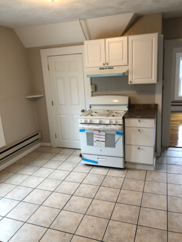 32 Smith Ave #3 - Photo 3 of 10