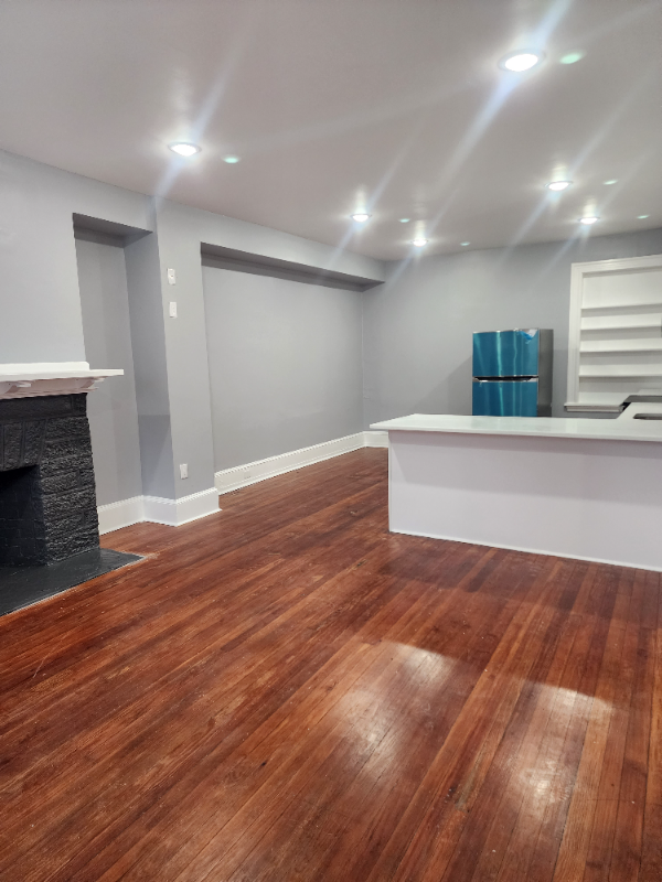 380 E Vernon Rd #1 - Photo 3 of 23