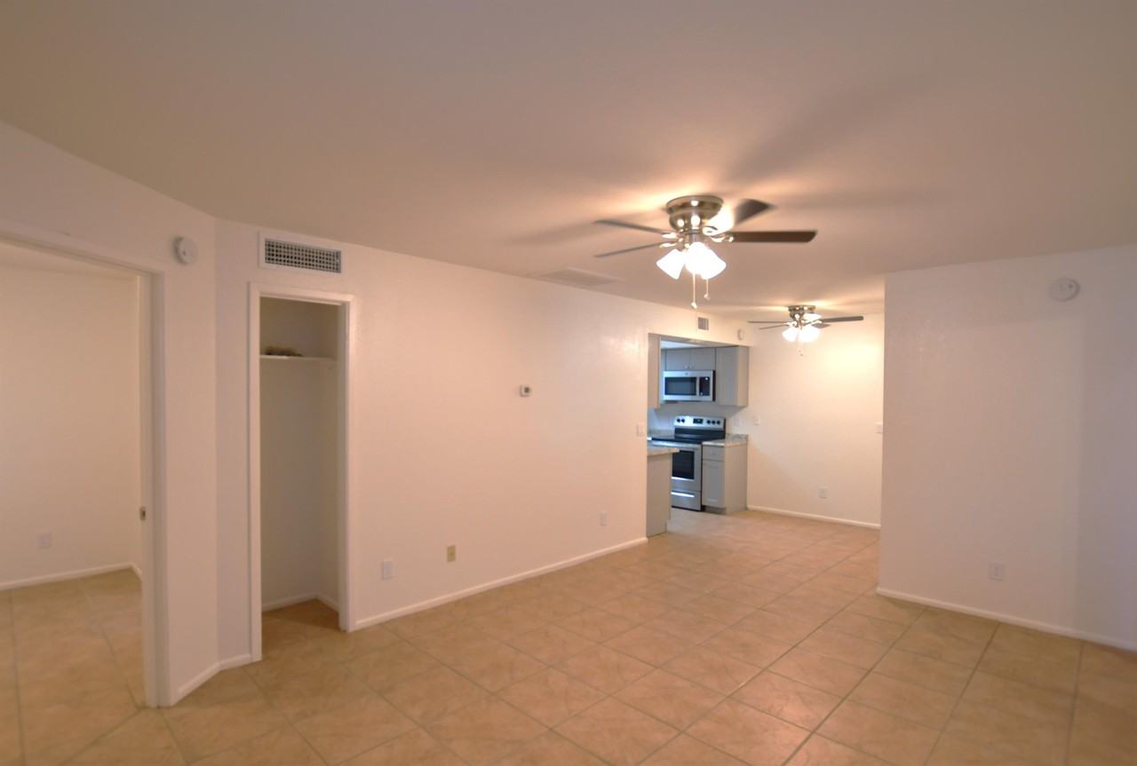 875 S Nebraska St #36 - Photo 2 of 25