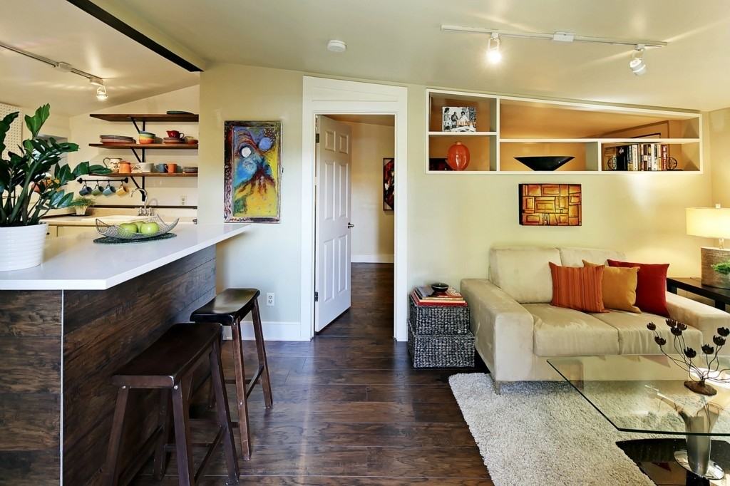 1407 N 40th St #NA - Photo 2 of 6