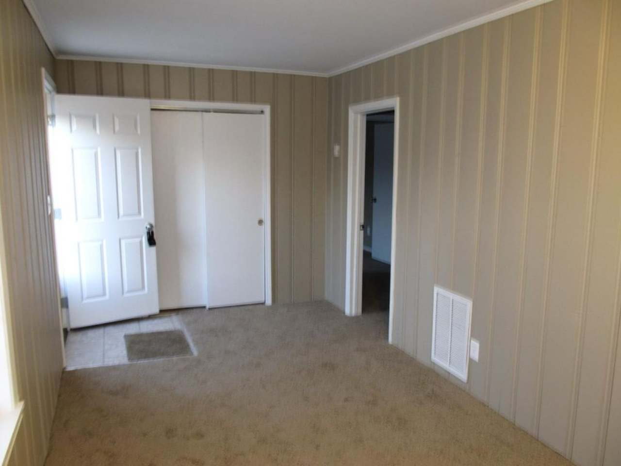 10706 Hickman Mills Dr #1 - Photo 7 of 14