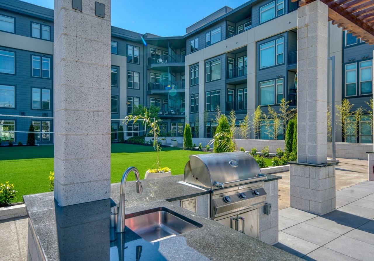 Residences at Capitol View - Photo 5 of 34