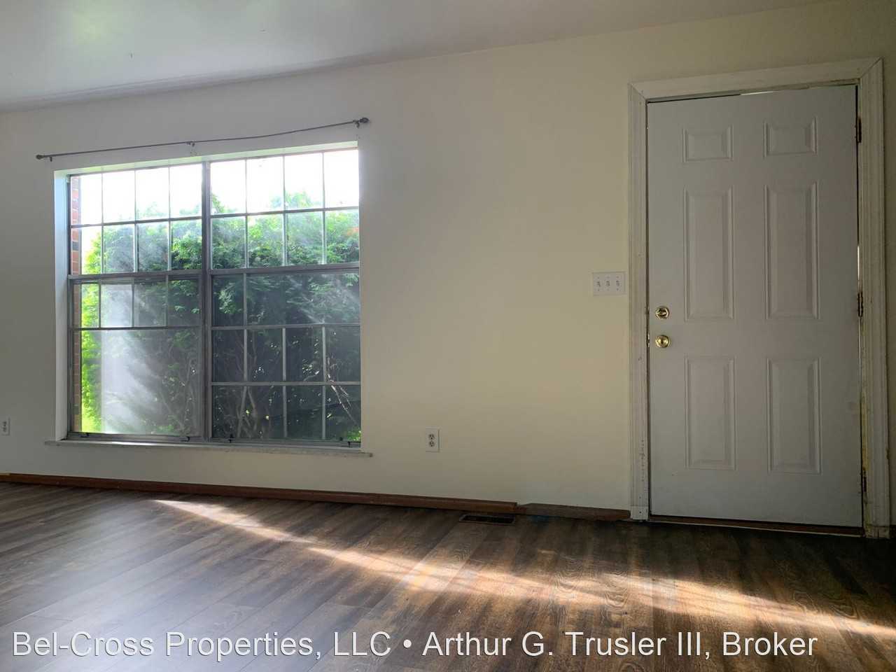 521/525 Martin St - Photo 3 of 13