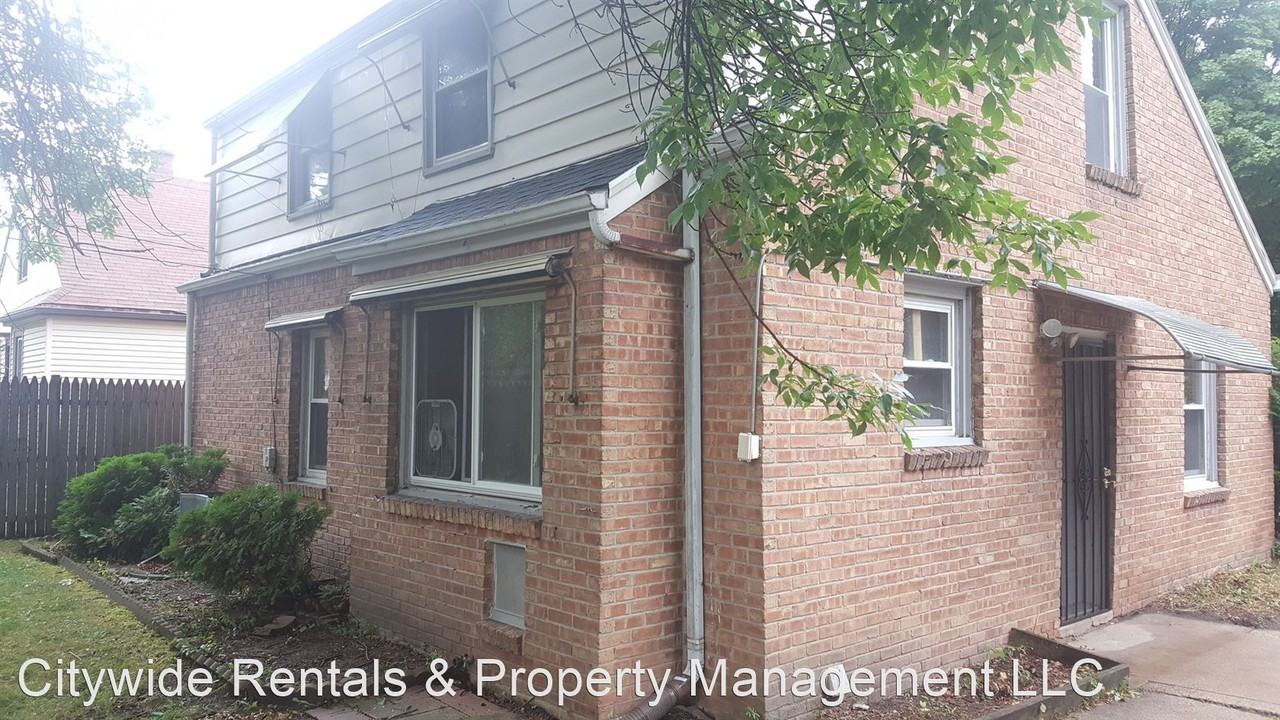 5835 N 36th St - Photo 3 of 14