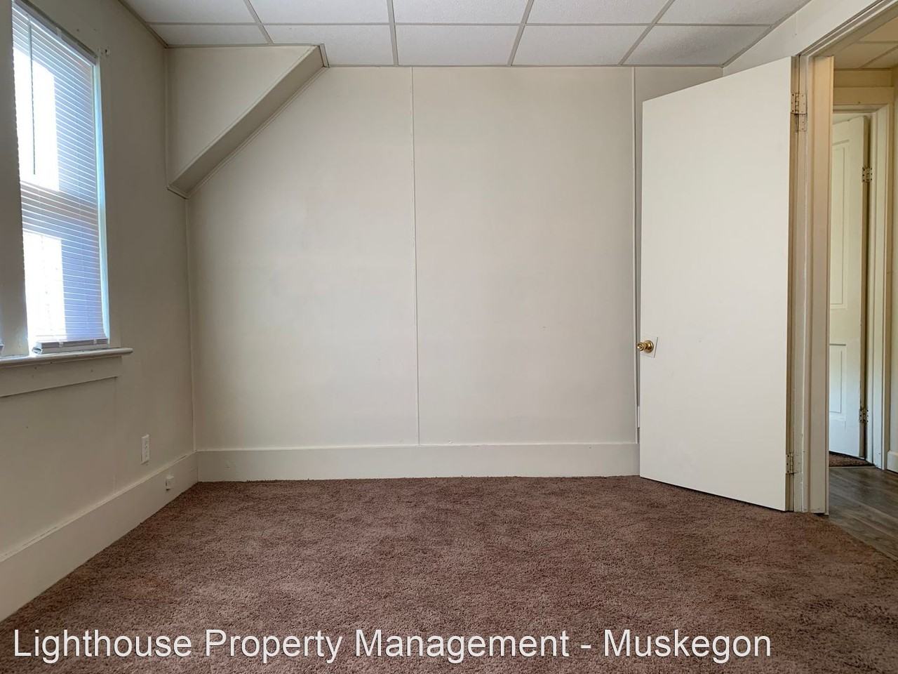 2644 8th St - Photo 3 of 12