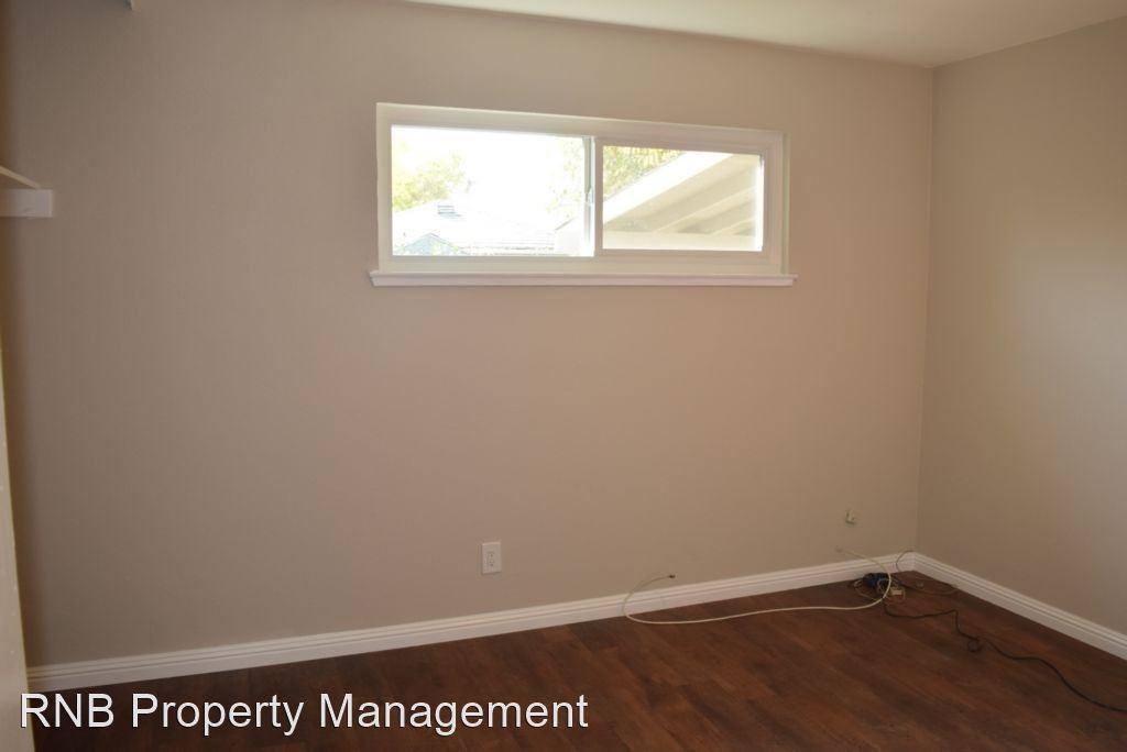 10582 Zibibba Way - Photo 3 of 22