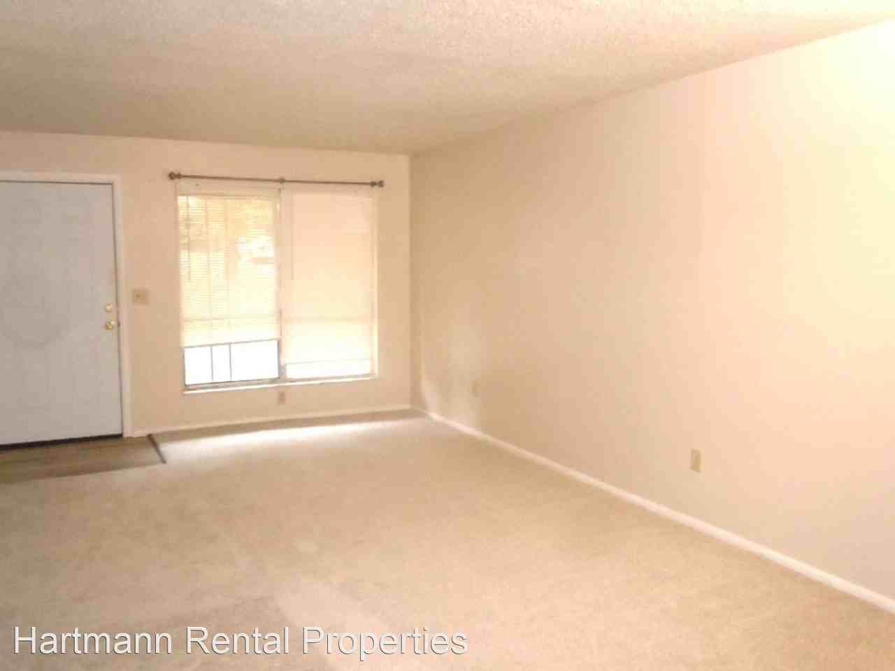 714 Arrowhead - Photo 2 of 10