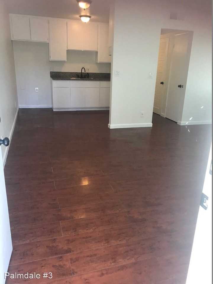 441/417 E Avenue Q-3 - Photo 3 of 9