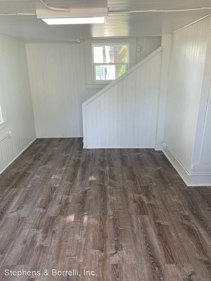 28605B Nobel Rd #B - Photo 3 of 7