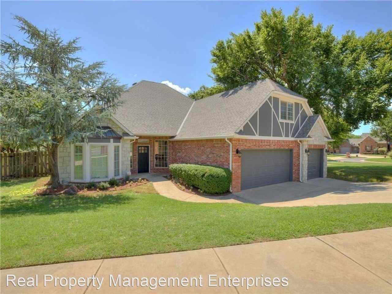 716 Riva Rdg - Photo 2 of 35