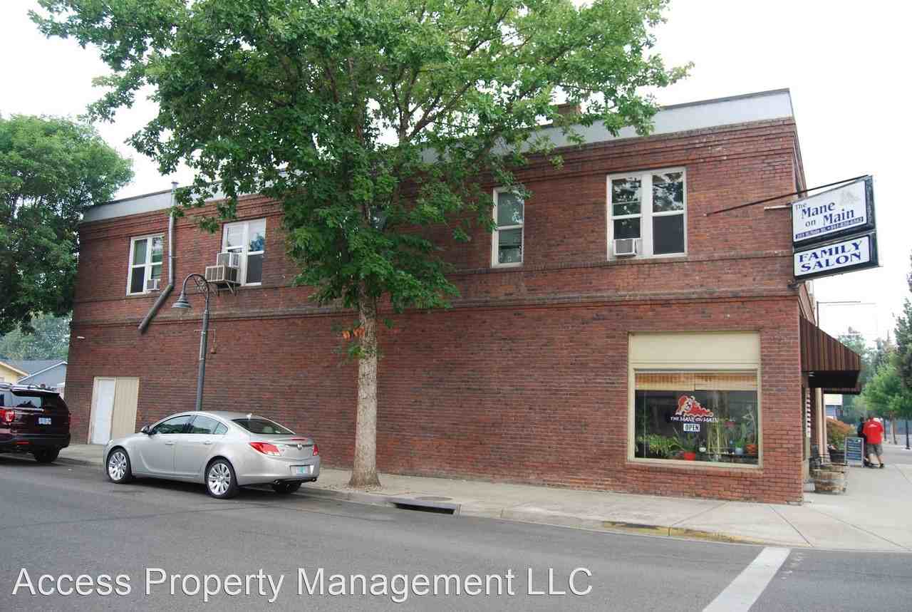 203 ~ 209 W Main St. Eagle Pt - Photo 2 of 16