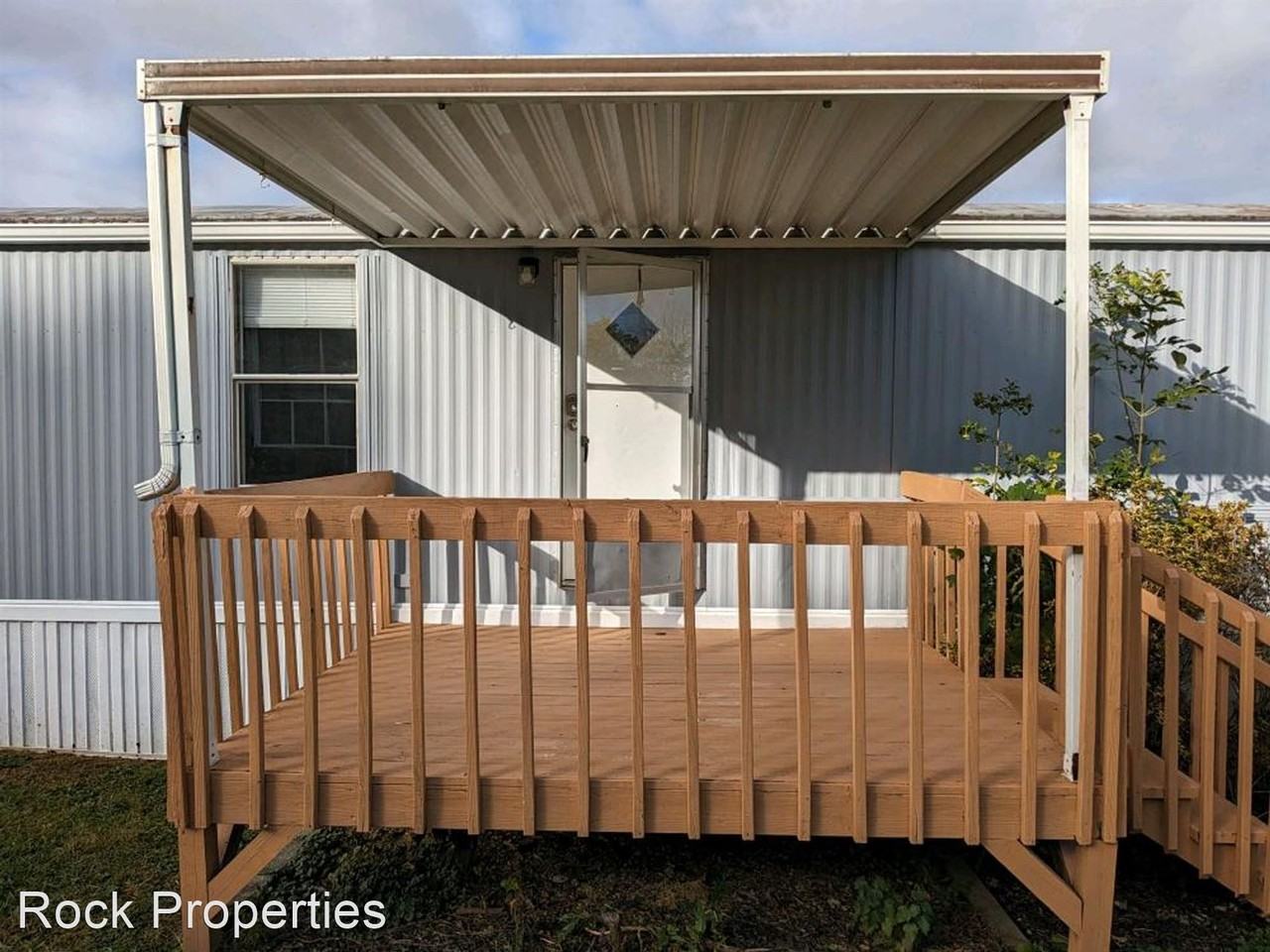 Renovated Single-Wide Home - Quiet Lot and Mountain Views - Photo 2 of 9