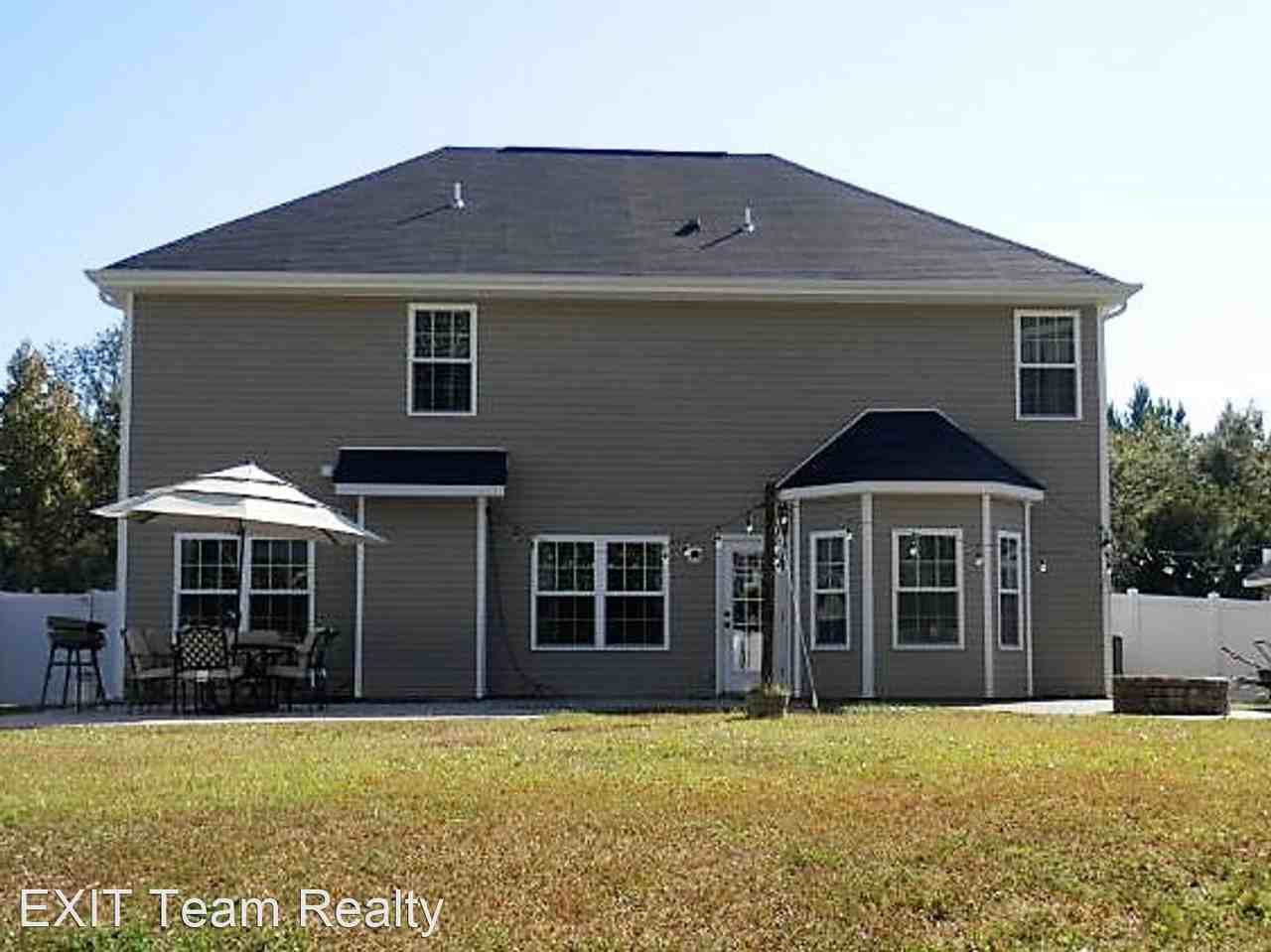 1007 Meredith Ln - Photo 2 of 18