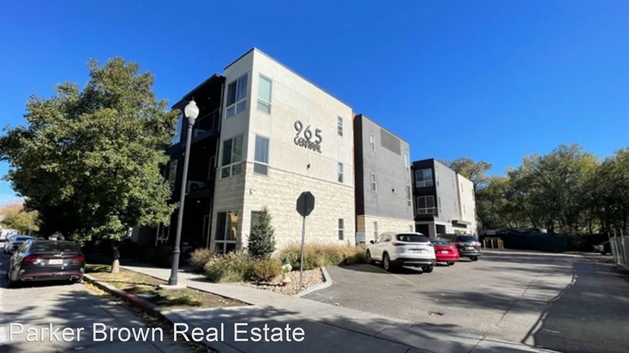 965 Central - Photo 3 of 26