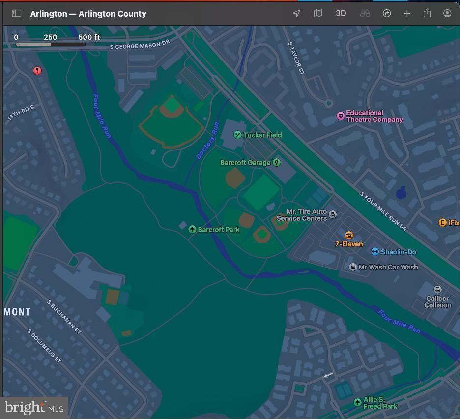 1305 S Buchanan St - Photo 3 of 4