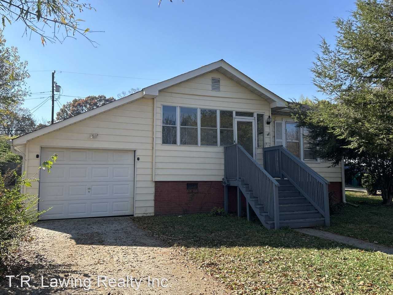 312 Mayflower Ave - Photo 2 of 20