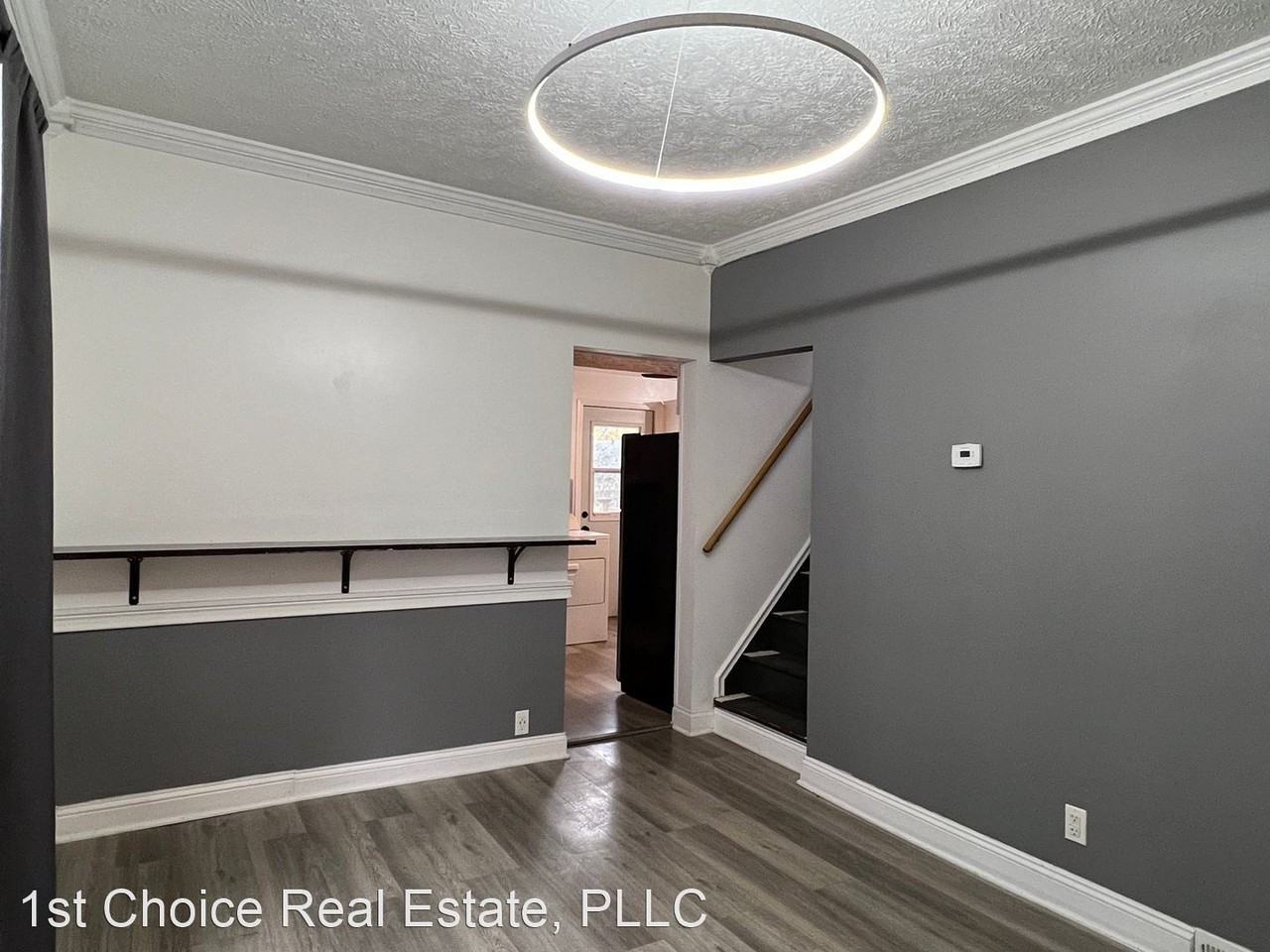 518 N Chestnut St - Photo 3 of 20