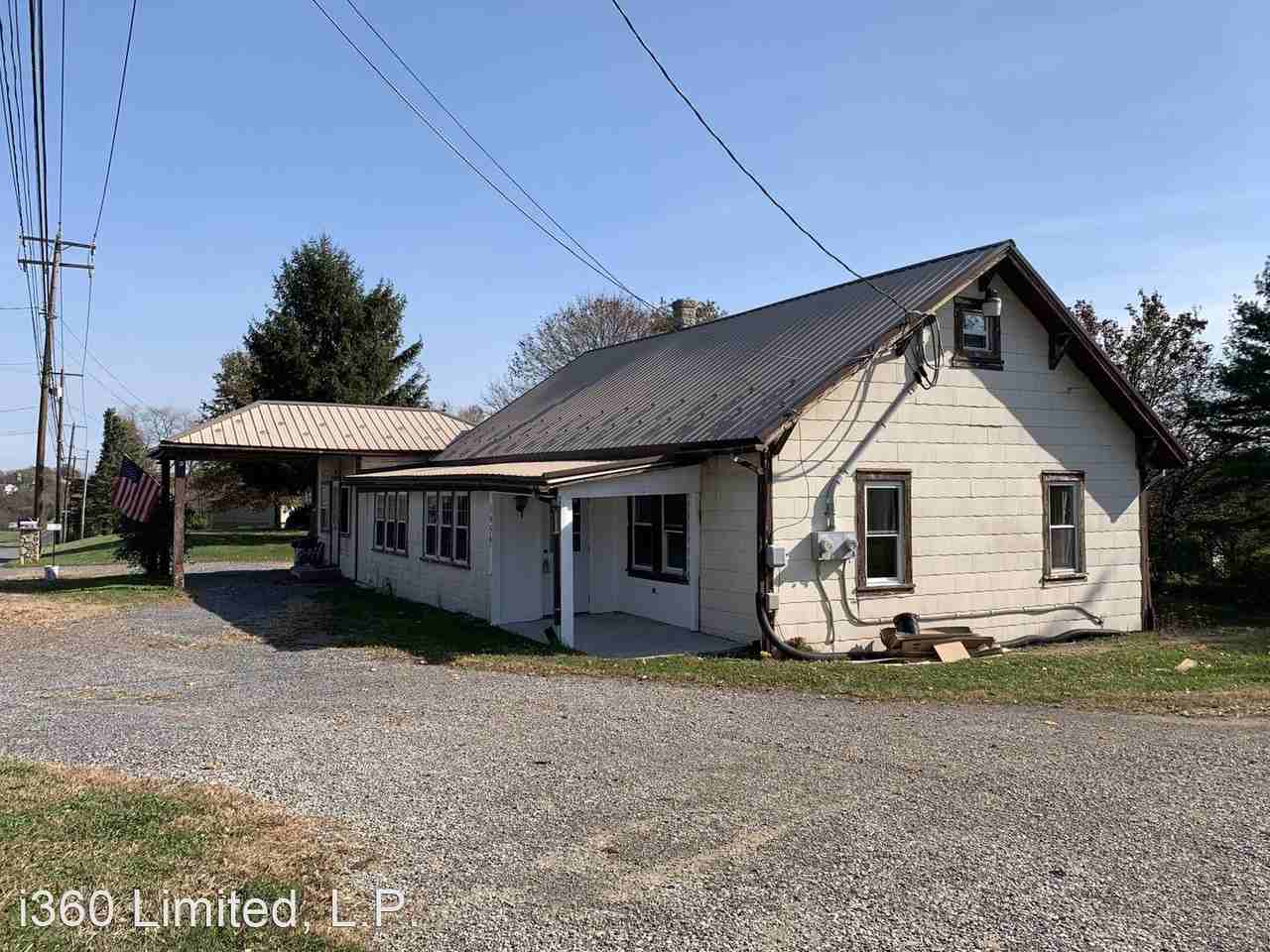 1956 Lincoln Way West - Photo 3 of 31