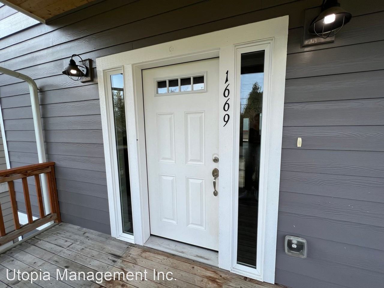 1669 Bayview Ave - Photo 2 of 24