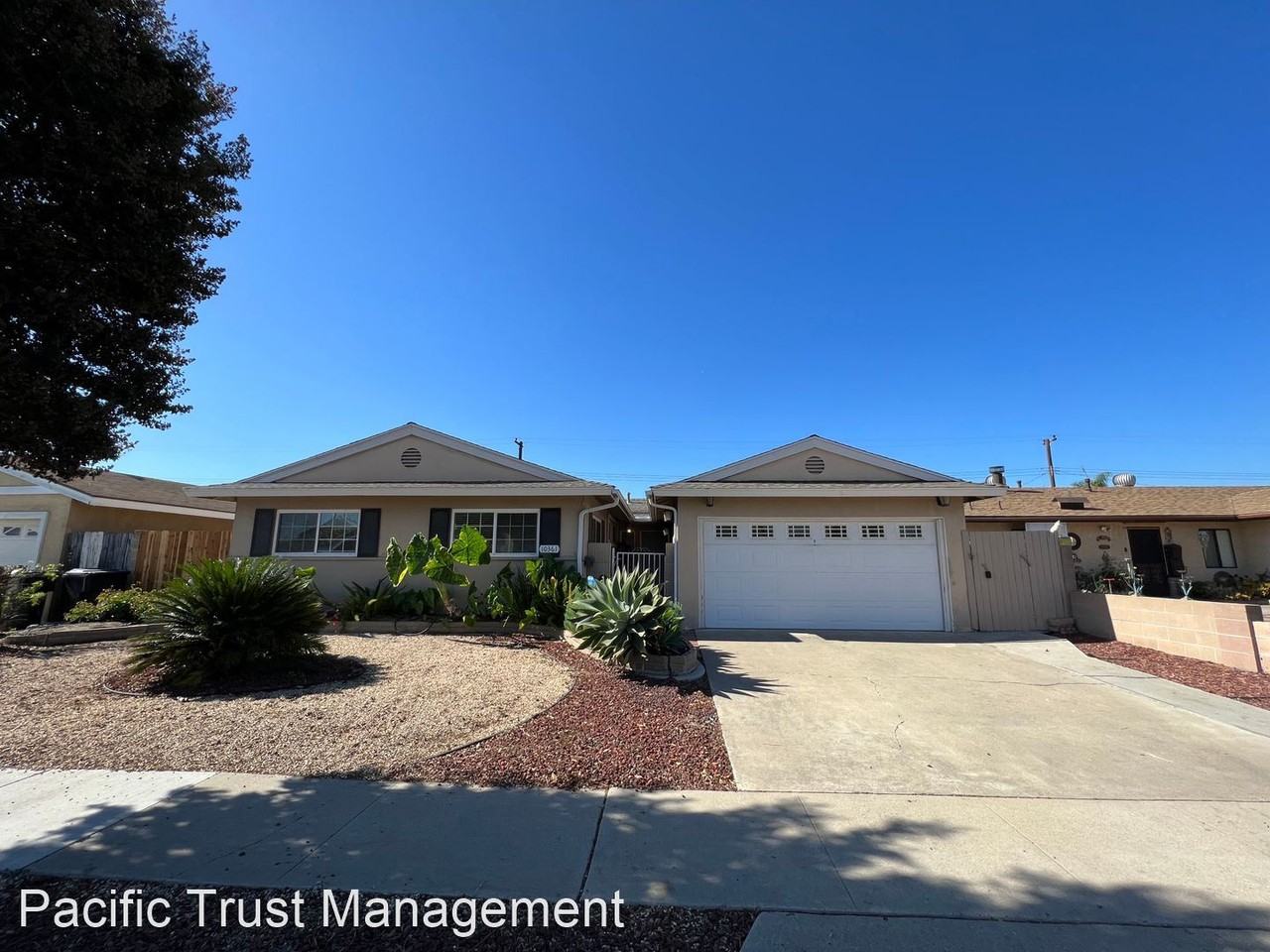 10361 Angela Ave - Photo 3 of 22