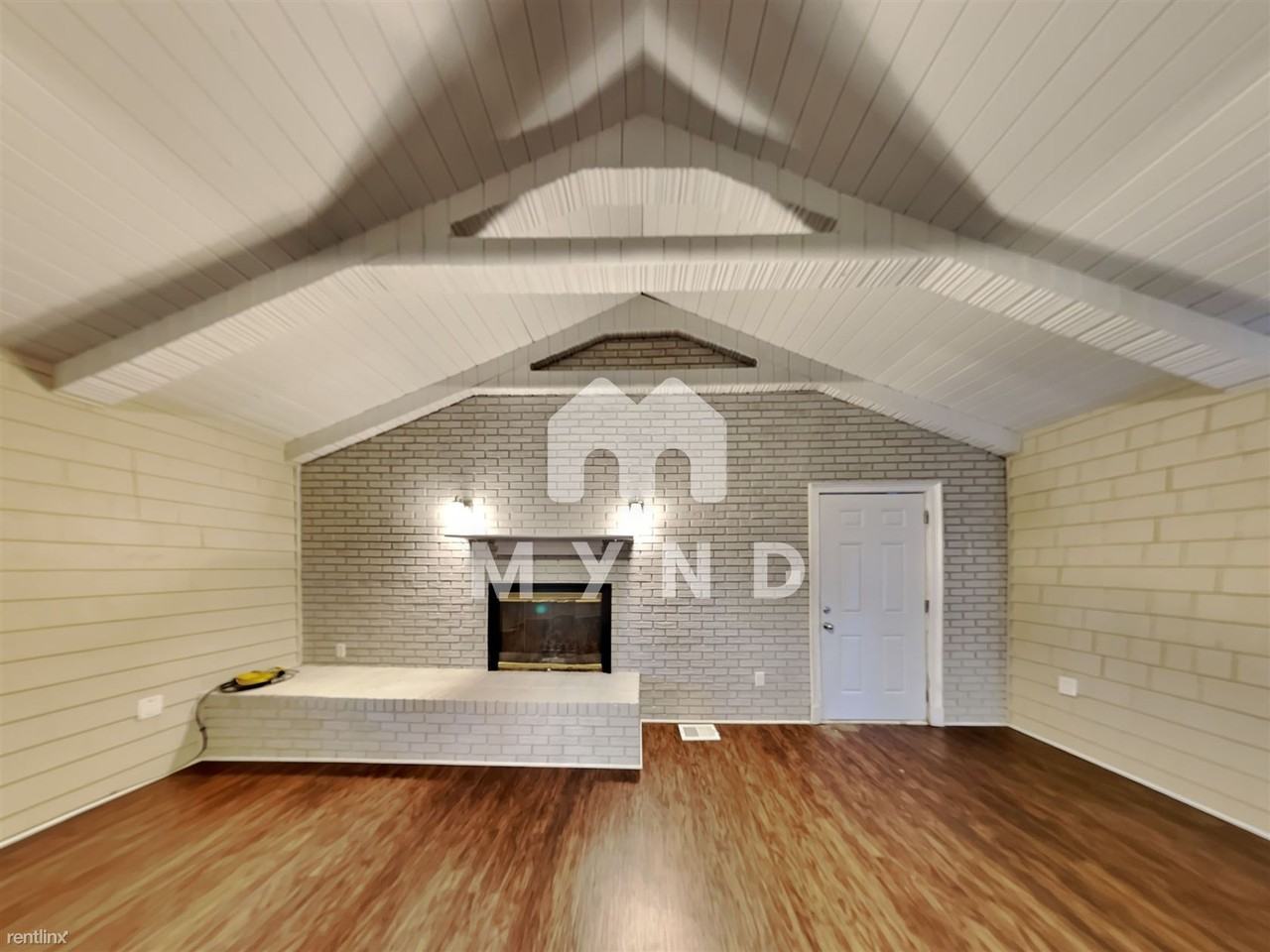 90 Skyline Dr - Photo 2 of 17