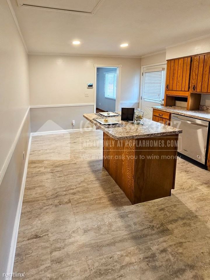 1648 Kenview Rd - Photo 3 of 29