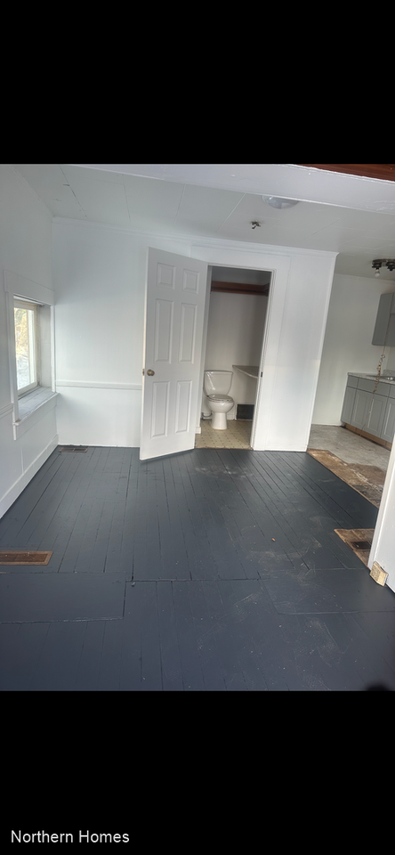 224 3rd Ave - Photo 3 of 3
