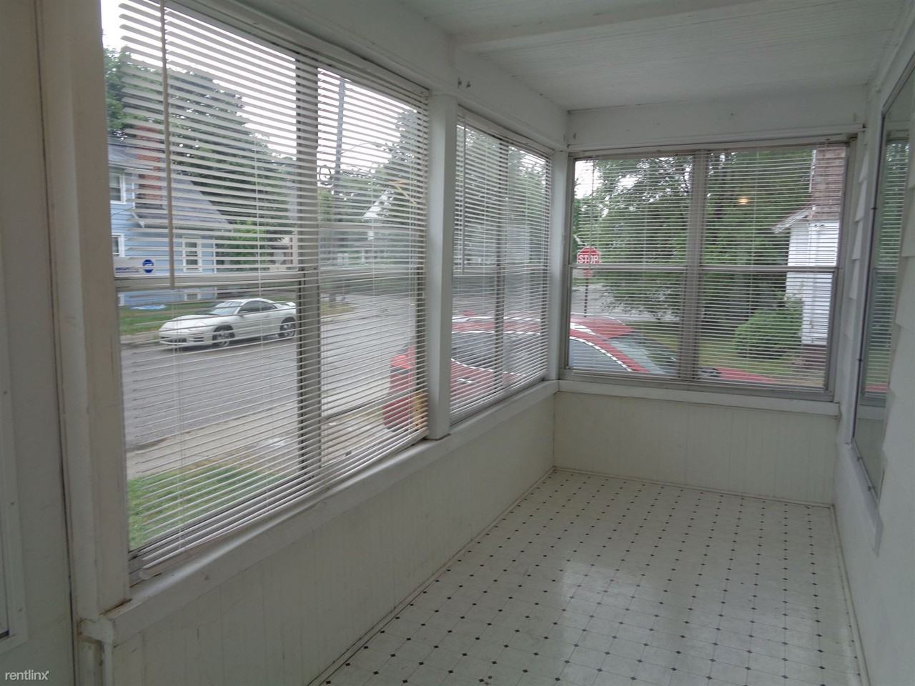 1807 James St - Photo 2 of 16