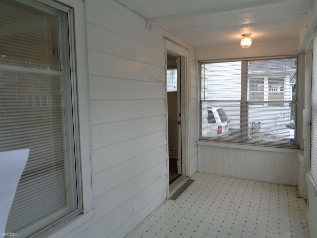 1807 James St - Photo 3 of 16